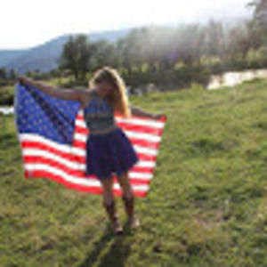 Meet your Posher, Keisha